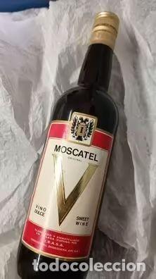 Coleccionismo de vinos y licores: Botella Moscatel V (IBASA) - Foto 1