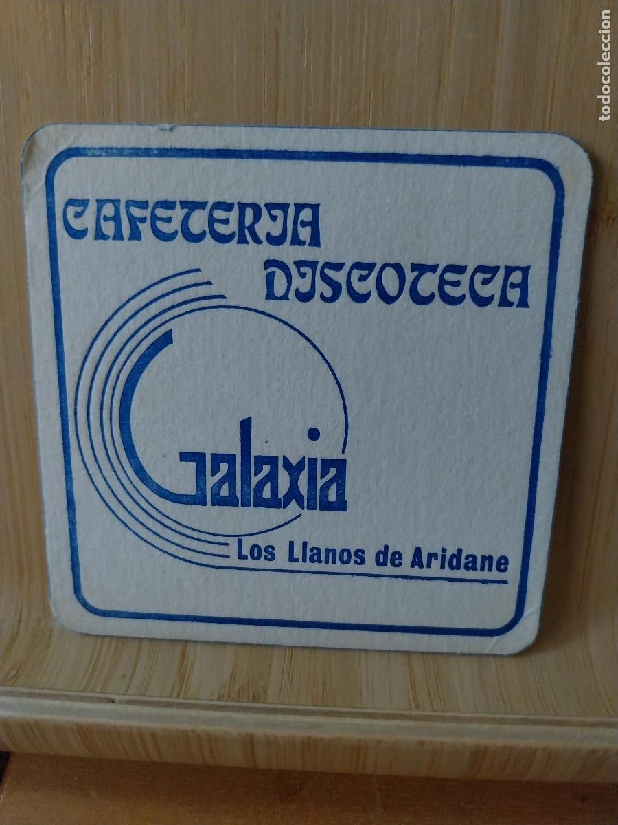 Collection of wines and liquors: LOS LLANOS DE ARIADNE DISCO GALAXIA POSAVASOS COASTER VINTAGE ORIGINAL 8 CMS USADO