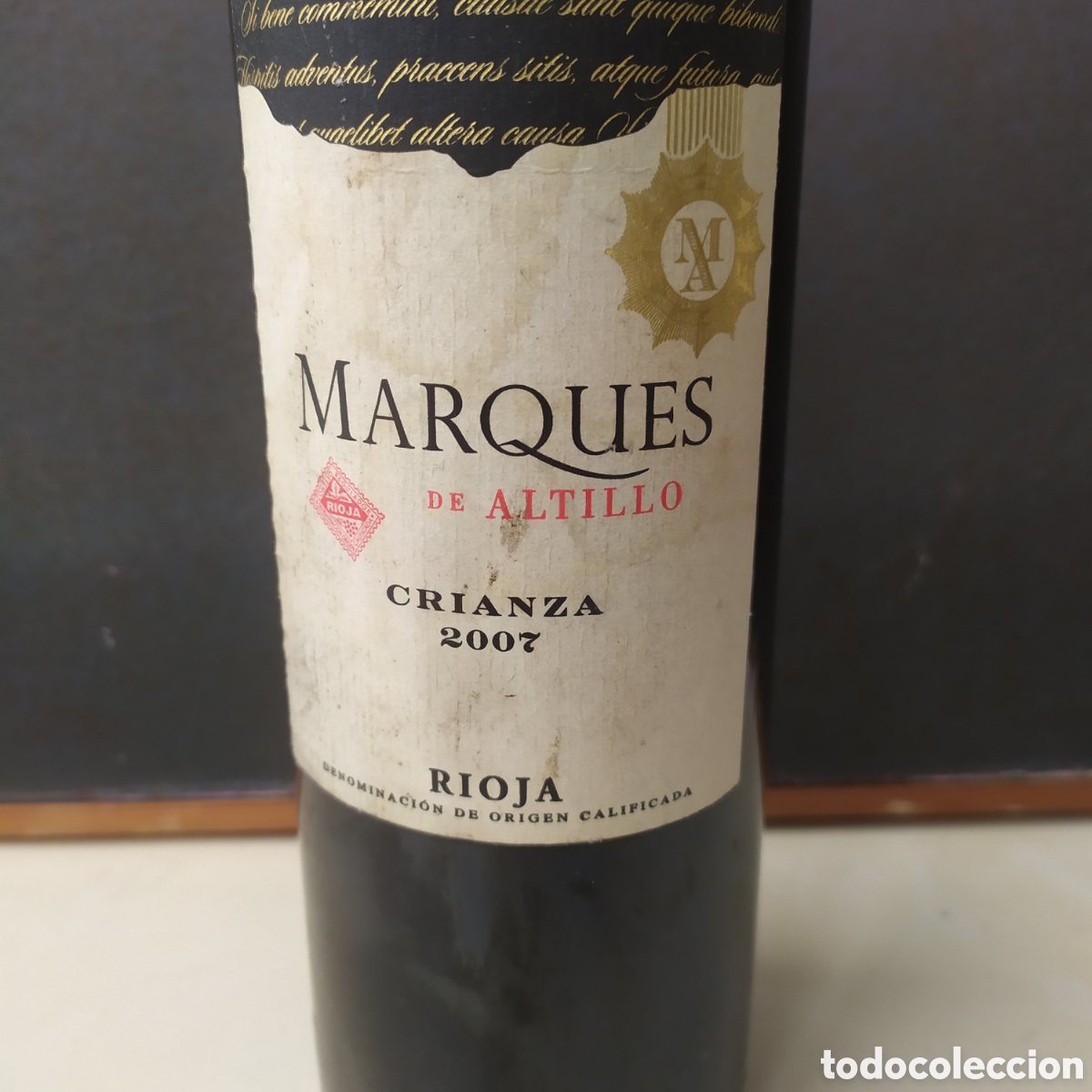 Collection of wines and liquors: Botella de tinto sin abrir: Rioja Marqu&eacute;s de Altillo, crianza 2007