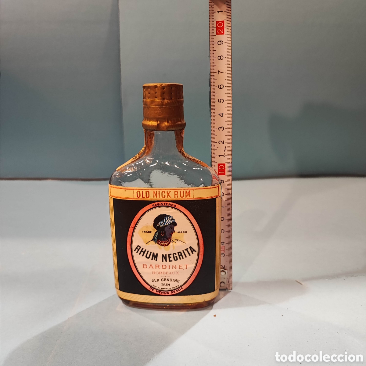Coleccionismo de vinos y licores: Petaca de ron Negrita Bardinet