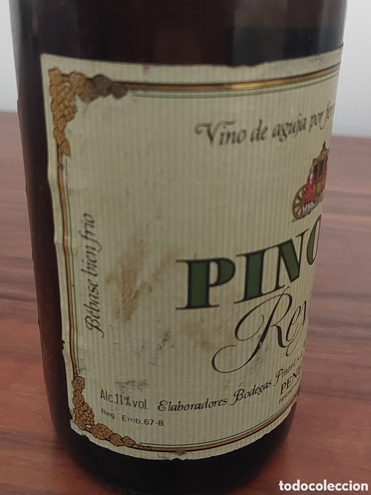 Collection of wines and liquors: Pinord Reynal blanco.