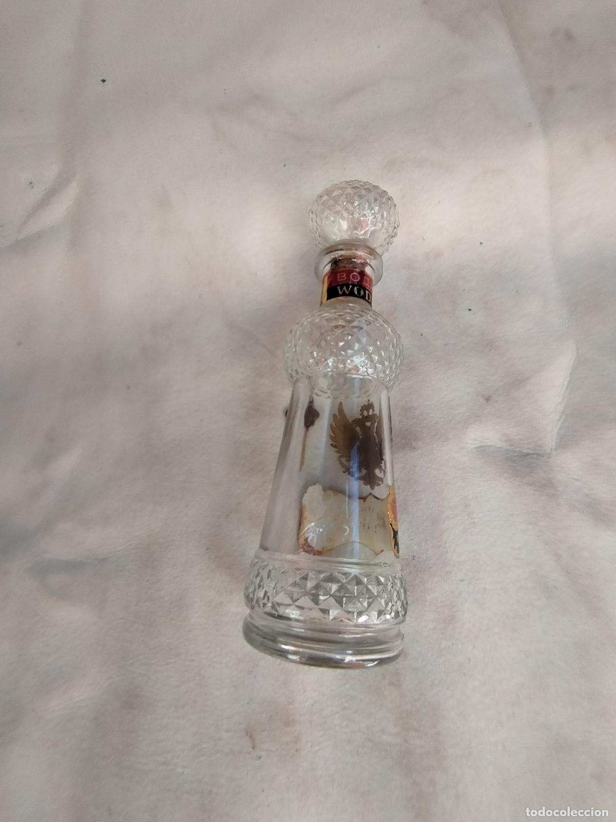 Coleccionismo de vinos y licores: botella de vodka korsakoff - Foto 3