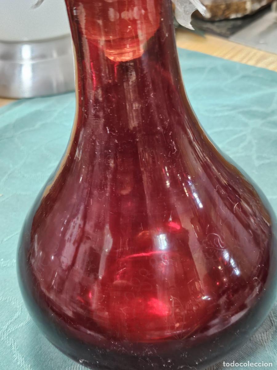 Coleccionismo de vinos y licores: botella de cristal granate - Foto 3