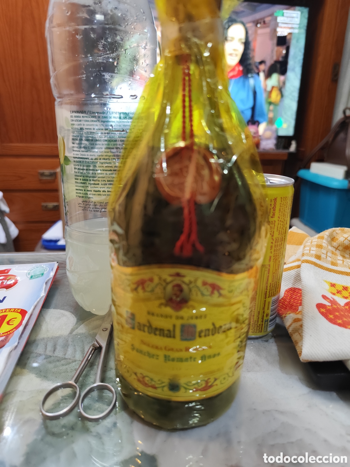 Coleccionismo de vinos y licores: Botella cardenal mendoza