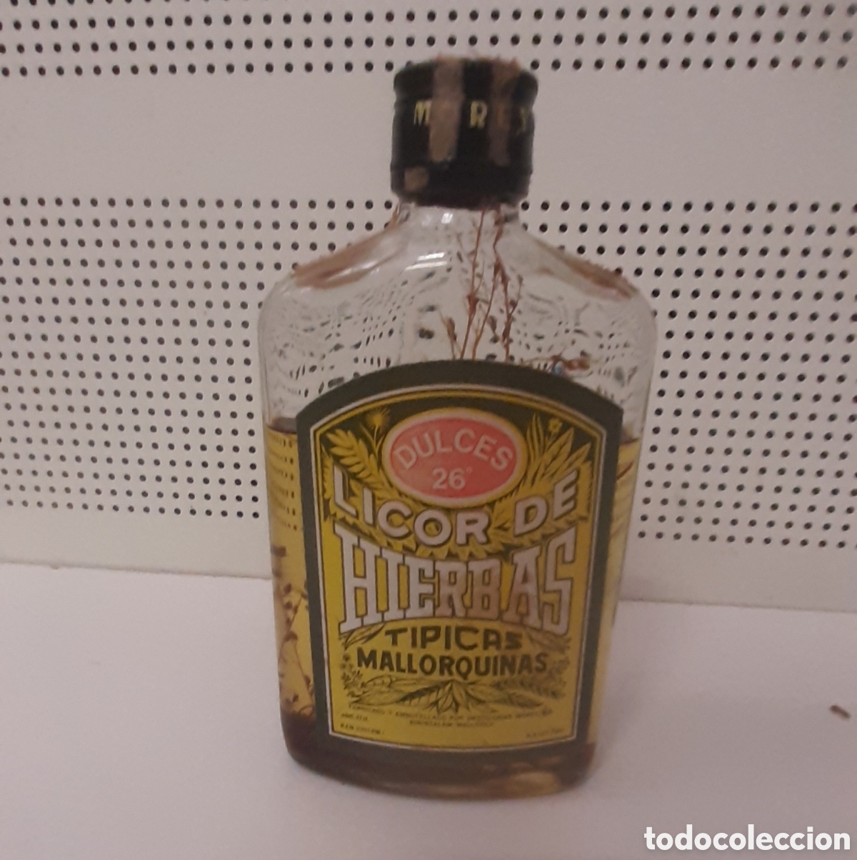 Collectionnisme de vins et liqueurs: petaca licor hierbas mallorquinas antiguo