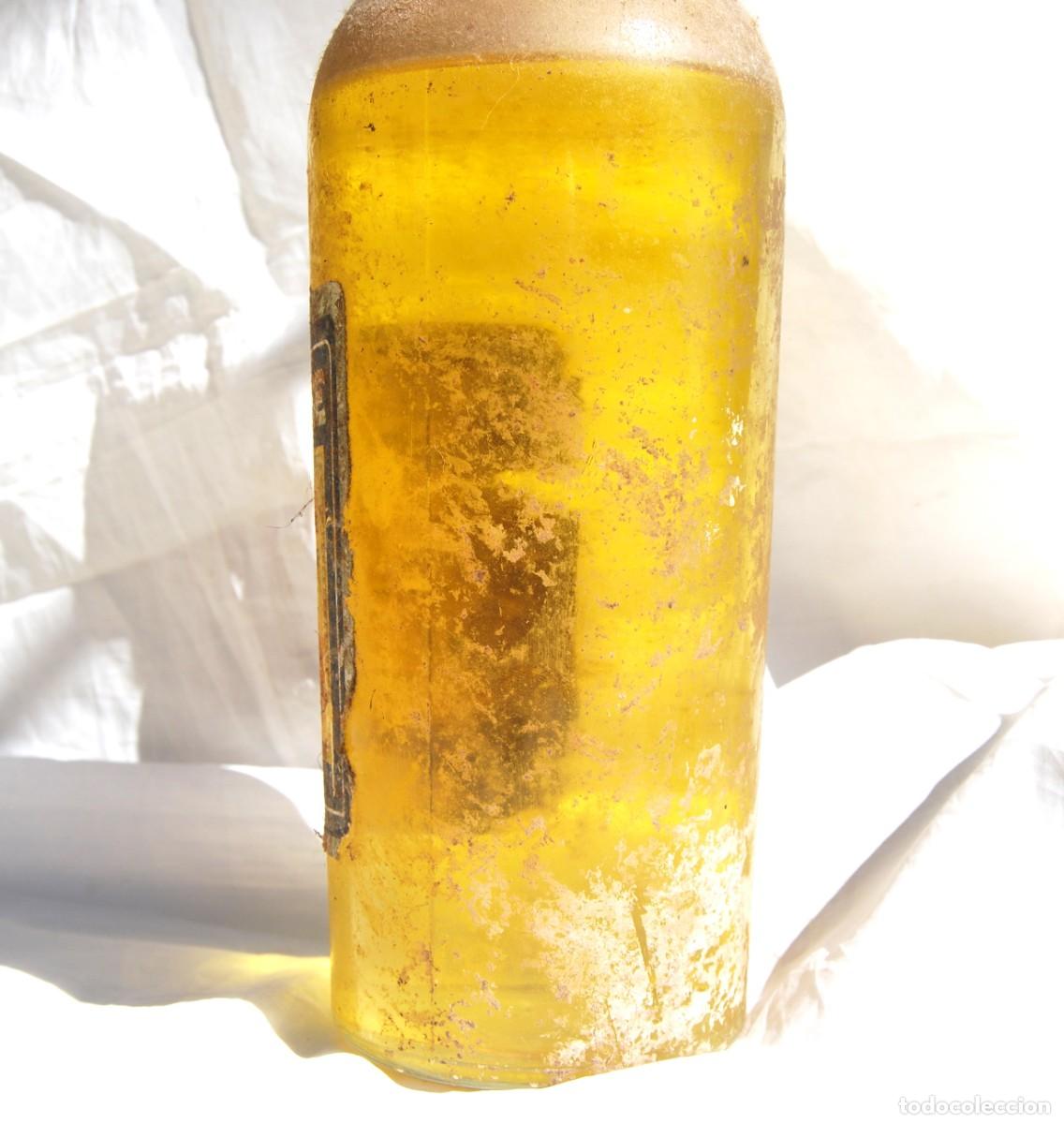 Coleccionismo de vinos y licores: Botella CHARTREUSE amarillo 1969. - Foto 13