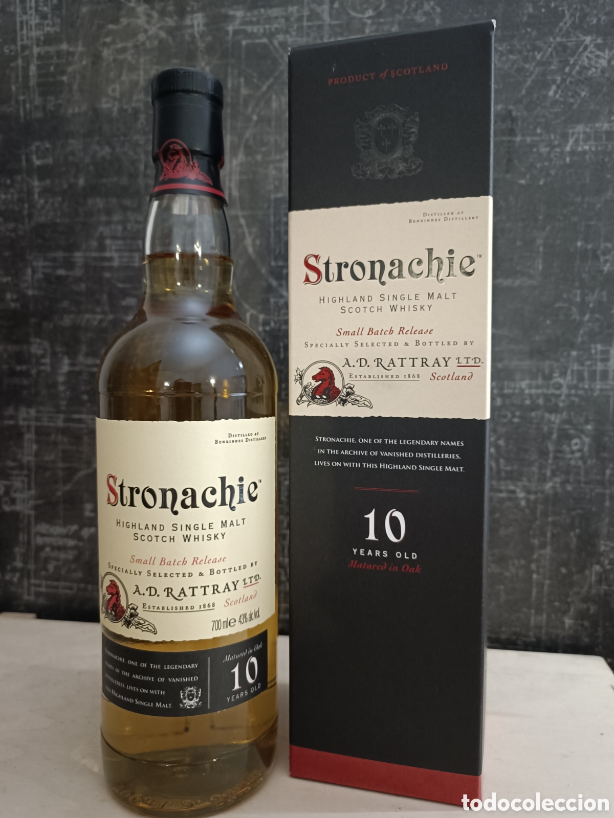 Coleccionismo de vinos y licores: BOTELLA DE WHISKY STRONACHIE 10 A&Ntilde;OS.