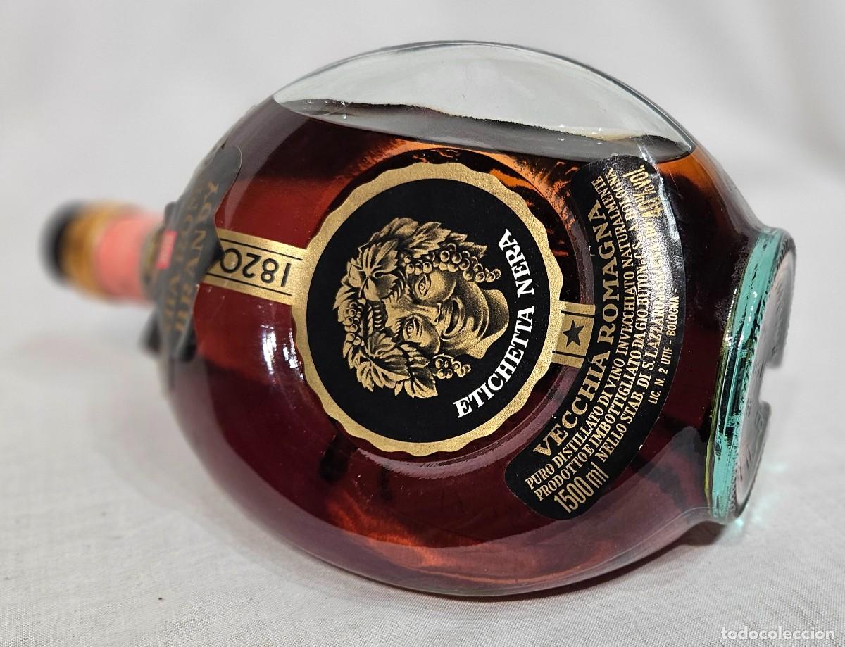Coleccionismo de vinos y licores: Brandy Magnum 1,5 litri Vecchia Romagna anni 80 - Foto 6