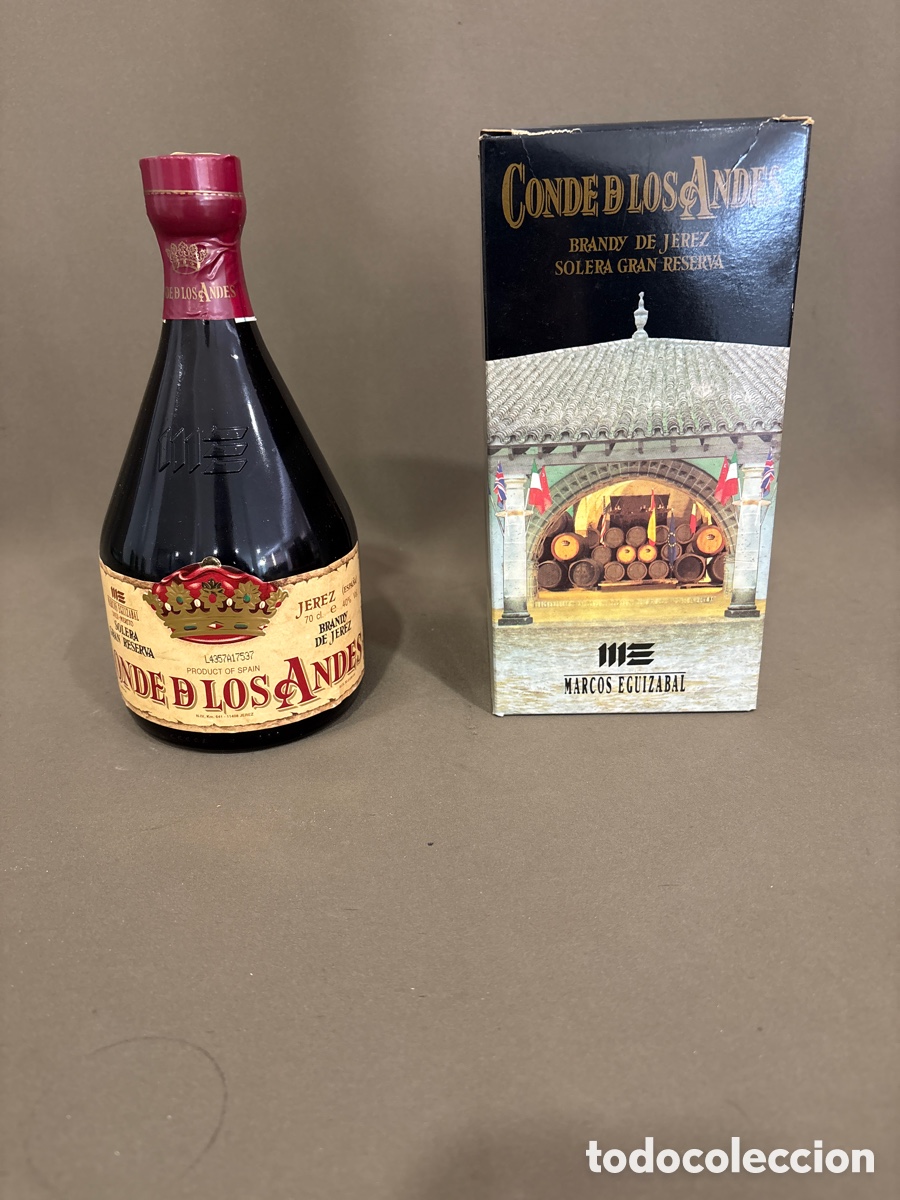 Coleccionismo de vinos y licores: Antigua botella conde d los andes,solera gran reserva,brandy jerez,en su caja*sin abrir*