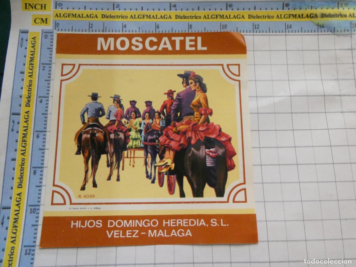 Coleccionismo de vinos y licores: ANTIGUA ETIQUETA DE VINOS LICORES. MOSCATEL HIJOS DOMINGO HEREDIA RODR&Iacute;GUEZ. V&Eacute;LEZ M&Aacute;LAGA. 261