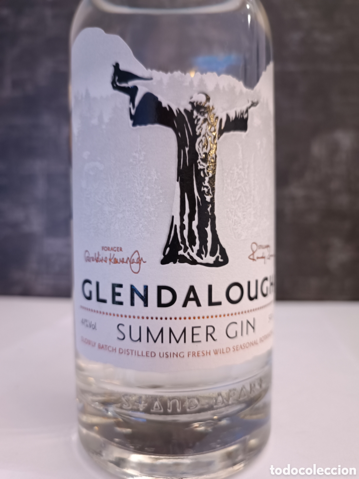 Coleccionismo de vinos y licores: BOTELLA DE GINEBRA IRLANDESA &rdquo;GLENDALOUGH&rdquo;.