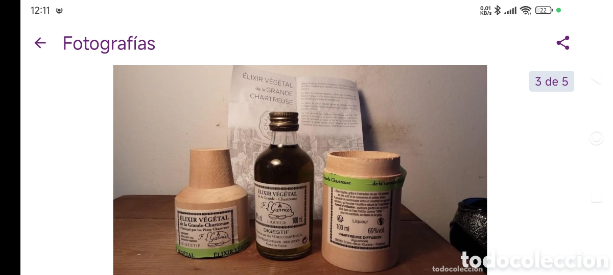 Coleccionismo de vinos y licores: BOTELLITA, PETACA DE CHARTREUSE, &rdquo;ELIXIR VEGETAL DES P&Egrave;RES CHARTREUX&rdquo;, 10cl, 69%.