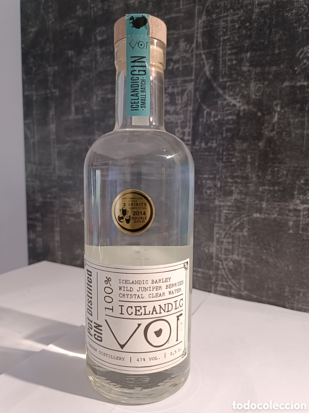 Coleccionismo de vinos y licores: BOTELLA DE GINEBRA ISLANDESA, &rdquo;VOR&rdquo;, POT DISTILLED GIN.