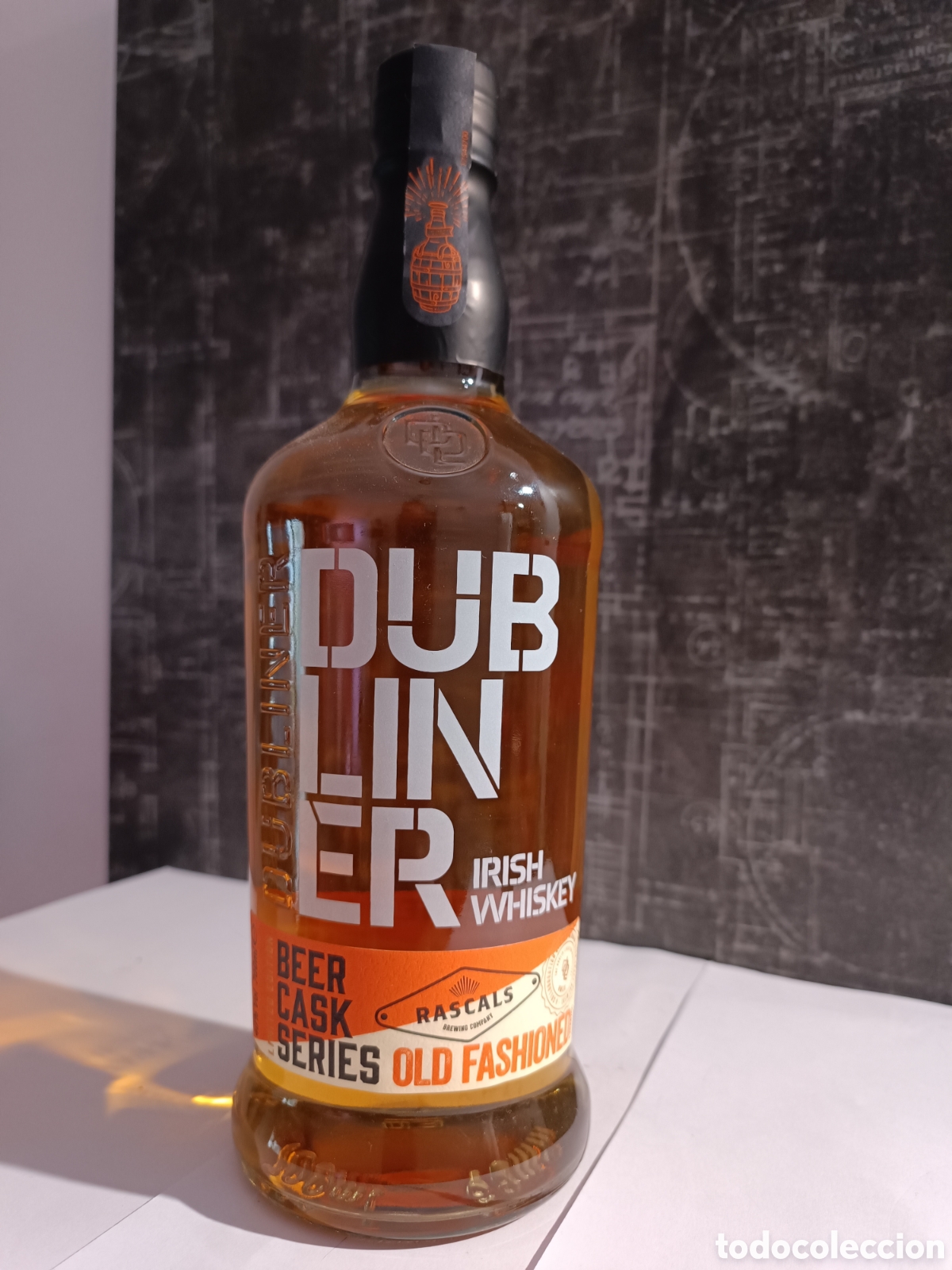 Coleccionismo de vinos y licores: BOTELLA DE WHISKY IRLAND&Eacute;S, &rdquo;DUBLINER, BERR CASK S&Eacute;RIES OLD FASHION ED&rdquo;.