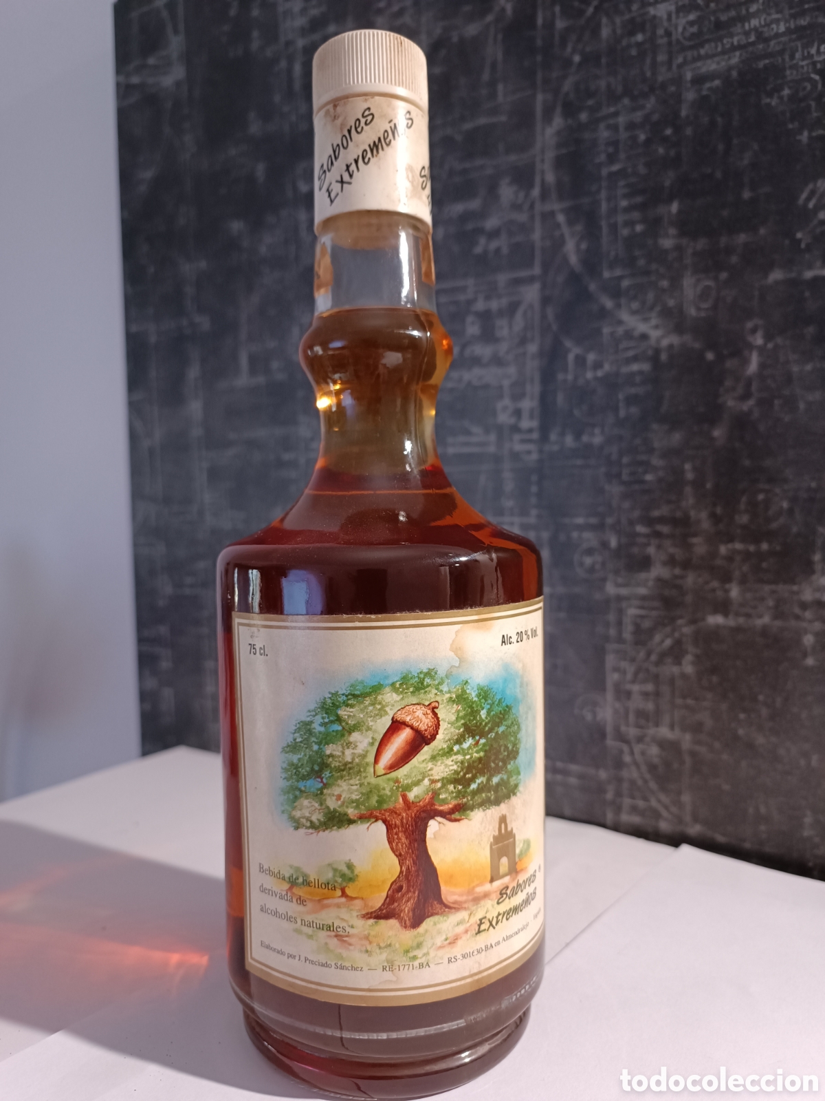 Coleccionismo de vinos y licores: ANTIGUA BOTELLA DE LICOR DE BELLOTA, &rdquo;SABORES EXTREME&Ntilde;OS&rdquo;.