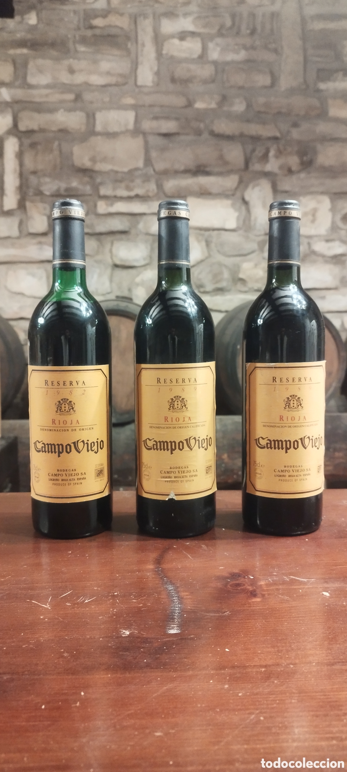 Collection of wines and liquors: Lote 3 botellas Campo Viejo Reserva: A&ntilde;adas 1982 y 1989 - Excelente nivel