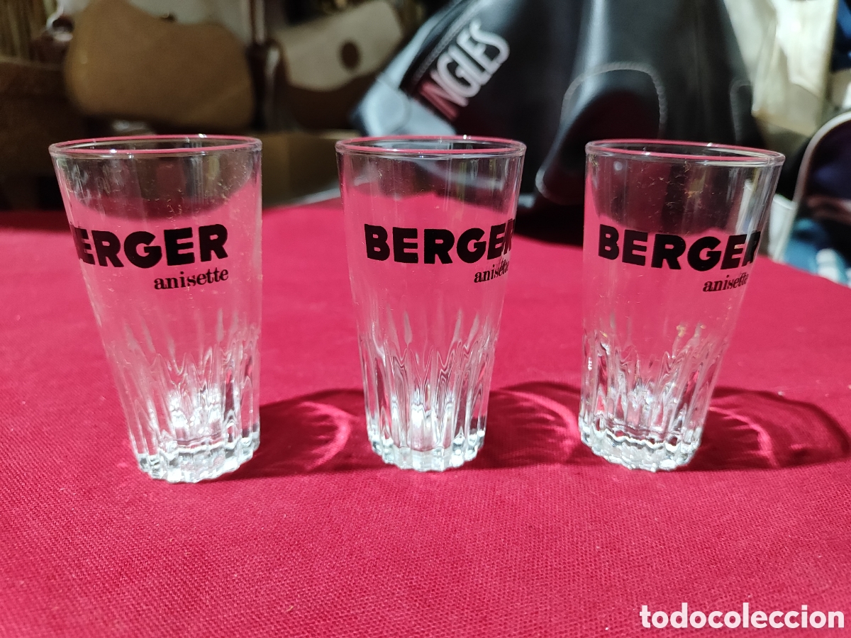 Coleccionismo de vinos y licores: Dif&iacute;cil lote 3 vasos anisete Berger