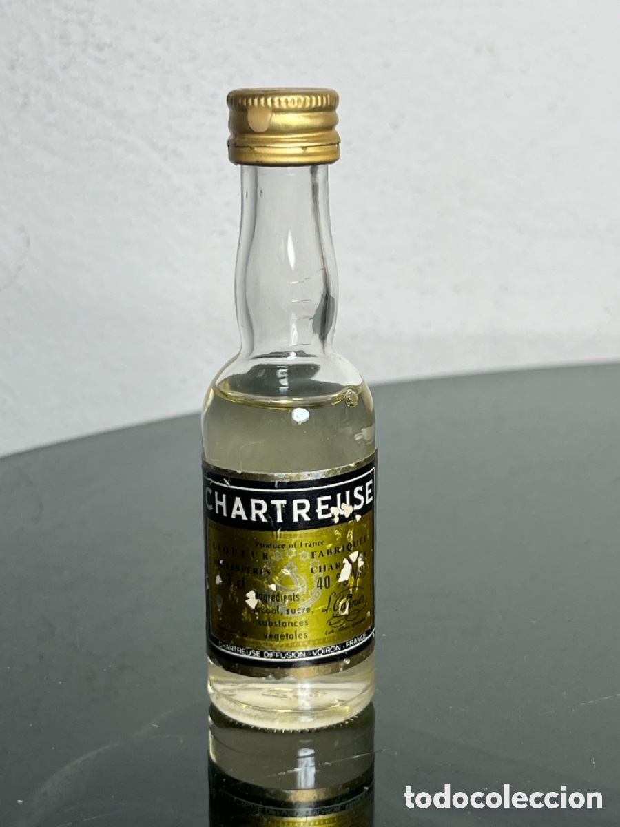 Coleccionismo de vinos y licores: Botella mini licor Chartreuse sin abrir