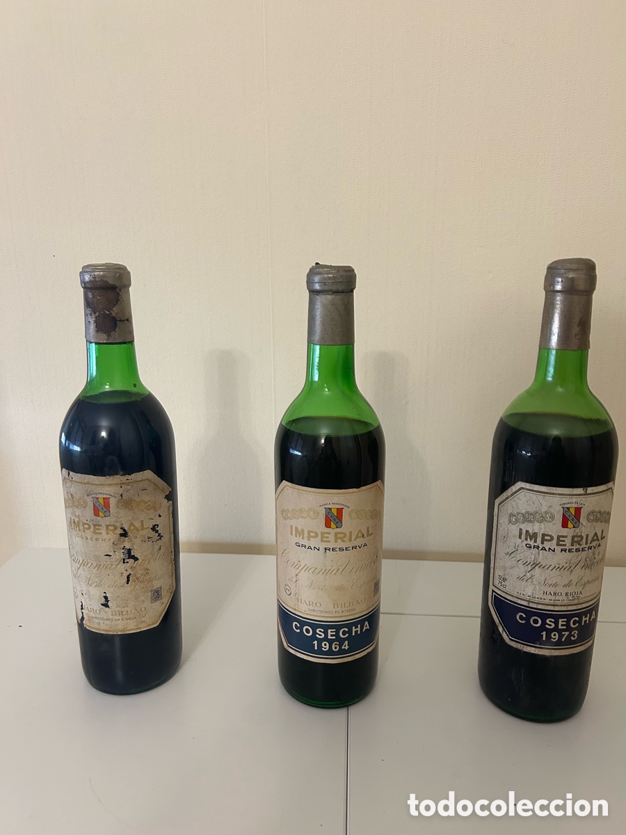 Coleccionismo de vinos y licores: Lote Hist&oacute;rico C.V.N.E. Rioja: Imperial Gran Reserva 1964 (M&iacute;tica), 1973 + 1 Cosecha Especial