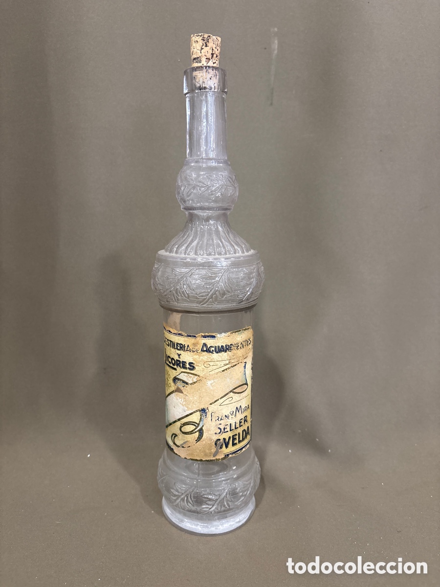 Coleccionismo de vinos y licores: Antigua botella vac&iacute;a,Destiler&iacute;as de aguardientes y licores,Fran mira seller*NOVELDA*,vacia.