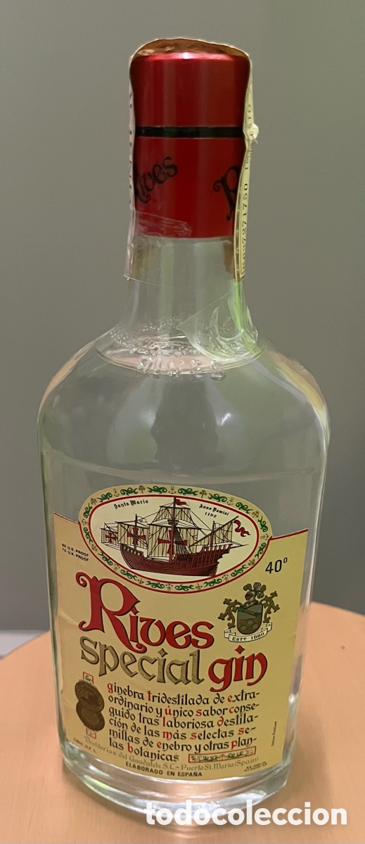 Coleccionismo de vinos y licores: Rives Special Gin - Ginebra Especial Tridestilada - Botella 1 Litro - 1979