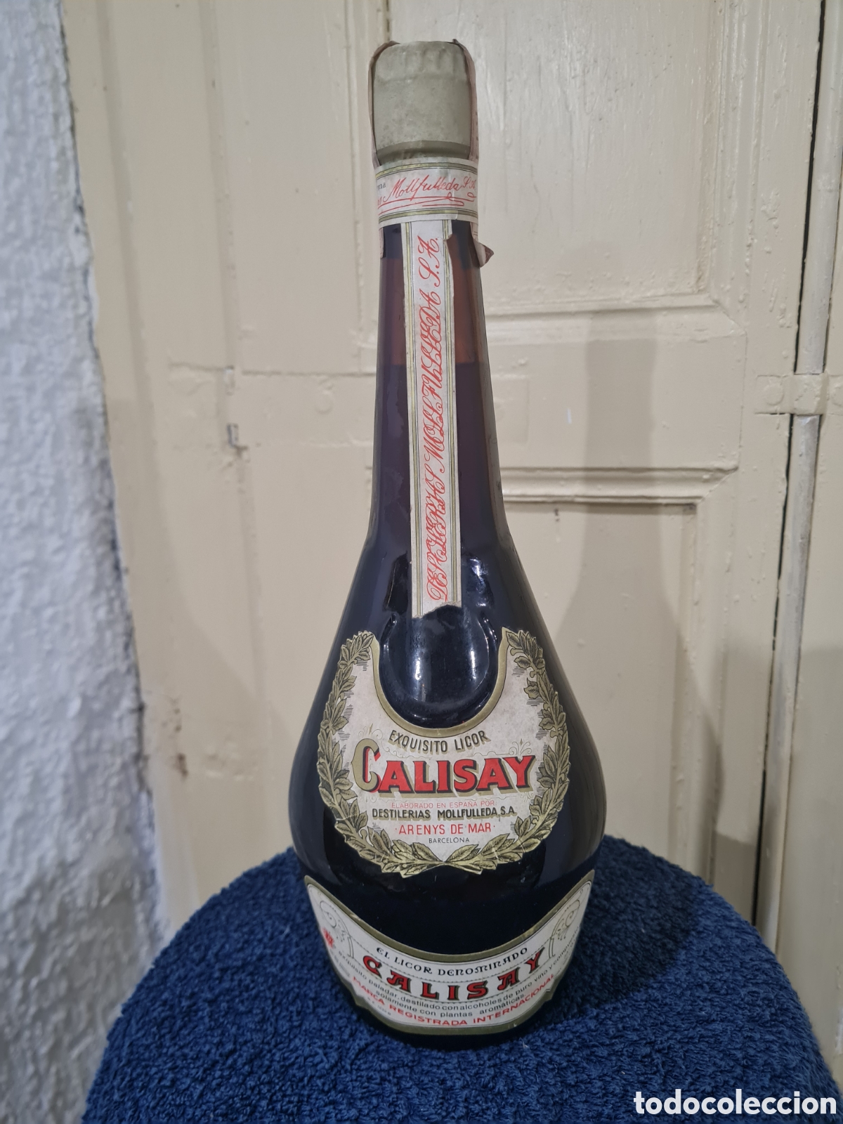 Coleccionismo de vinos y licores: CALISAY DESTILER&Iacute;AS MOLLFULLEDAS.A ARENYS DE MAR BARCELONA
