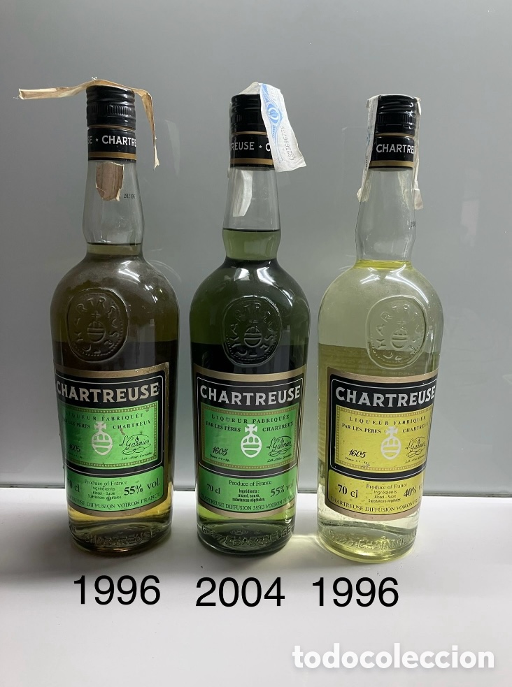 Coleccionismo de vinos y licores: Chartreuse voiron 3 botellas