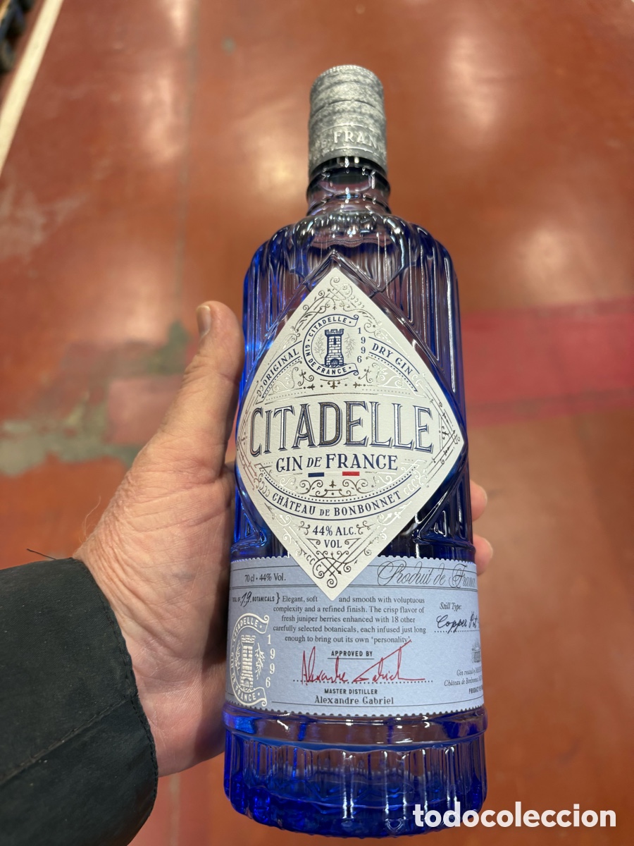 Coleccionismo de vinos y licores: Ginebra Francesa Citadelle