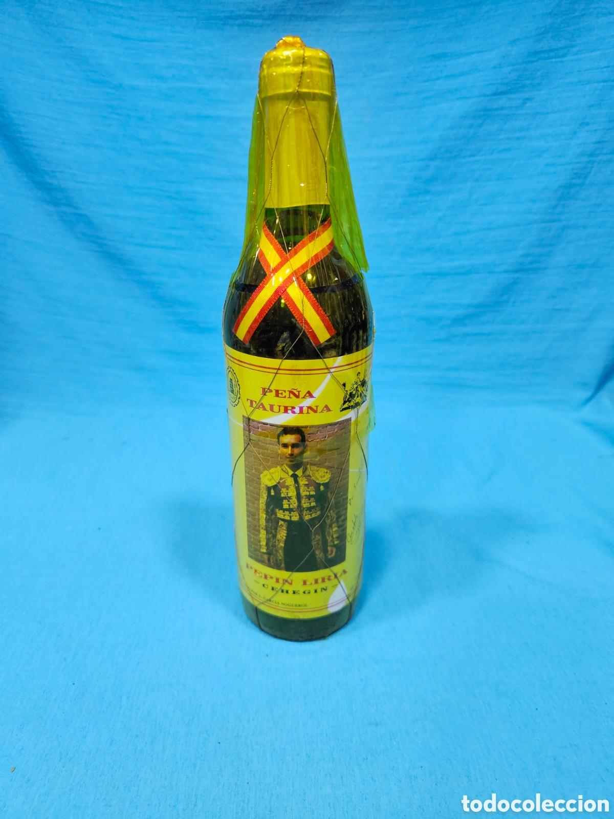 Coleccionismo de vinos y licores: BOTELLA VINO TINTO. PE&Ntilde;A TAURINA PEPIN LIRIA CEHEGIN. GARCIA NOGUEROL.DEDICADA Y FIRMADA