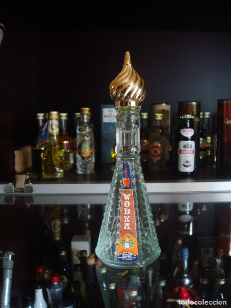 Coleccionismo de vinos y licores: Wodka Lujo Destiler&iacute;as Morey (Botell&iacute;n) Por abrir