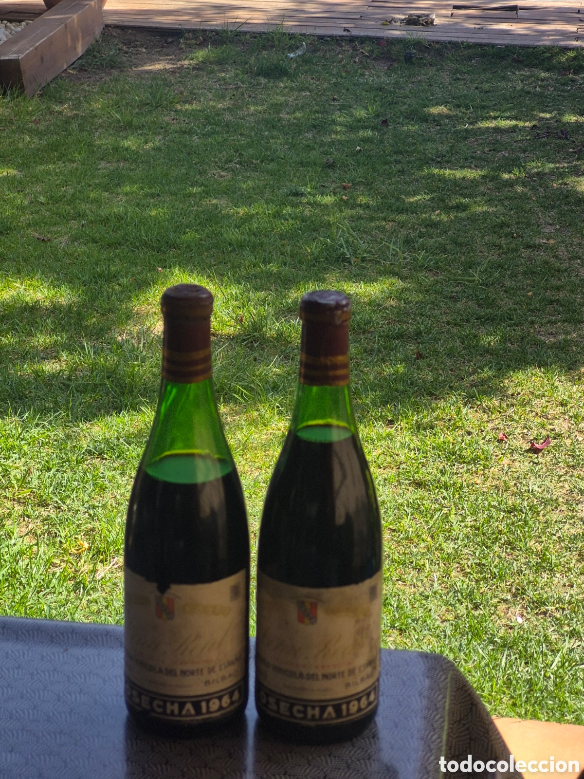 Coleccionismo de vinos y licores: 2 BOTELLAS VI&Ntilde;A REAL COSECHA 1964- RESERVA ESPECIAL-COMPA&Ntilde;IA VINICOLA DEL NORTE -HARO RIOJA
