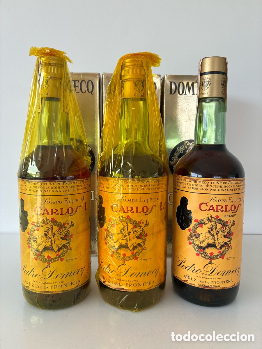 Coleccionismo de vinos y licores: 3 botellas de Brandy de Jerez Carlos I Solera Especial