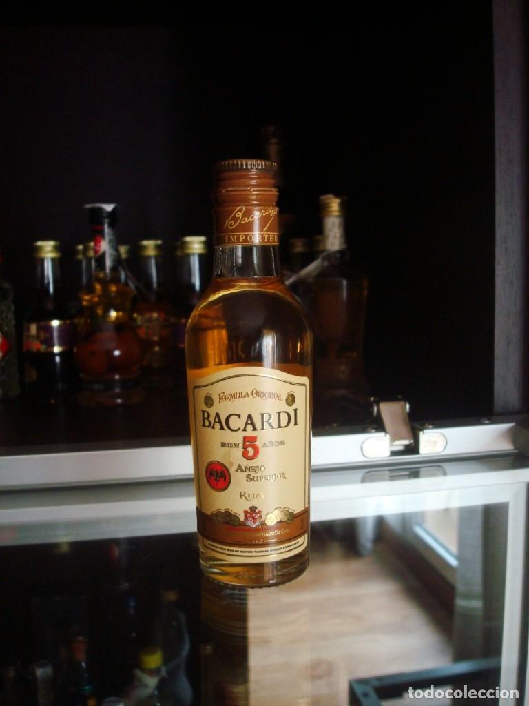 Coleccionismo de vinos y licores: Rum Ron Bacardi 5 A&ntilde;os F&oacute;rmula Original (botell&iacute;n) Por abrir