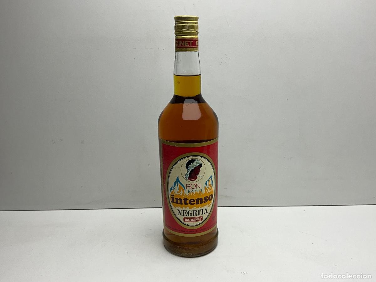 Coleccionismo de vinos y licores: BOTELLA DE RON NEGRITA INTENSO BARDINET - 100 CL 54&ordm; - PCTO 4 PTAS