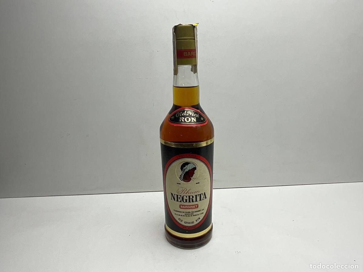Coleccionismo de vinos y licores: BOTELLA DE RON NEGRITA BARDINET OLS GENUINE RUM - 100 CL 40 &ordm; - PCTO 8 PTAS