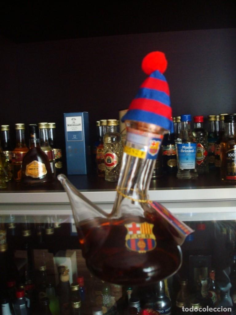 Coleccionismo de vinos y licores: Moscatel FC Barcelona FCB Porr&oacute;n Porr&oacute; (miniatura botell&iacute;n muy raro) Por abrir