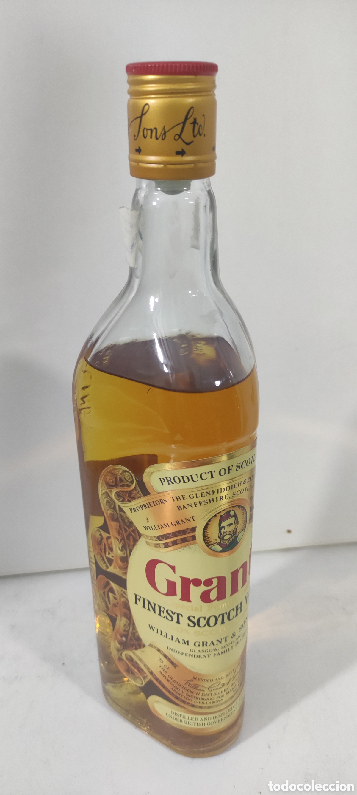 Coleccionismo de vinos y licores: Whisky Escoc&eacute;s Grant's Vintage - Botella Triangular 75 cl (A&ntilde;os 80/90)