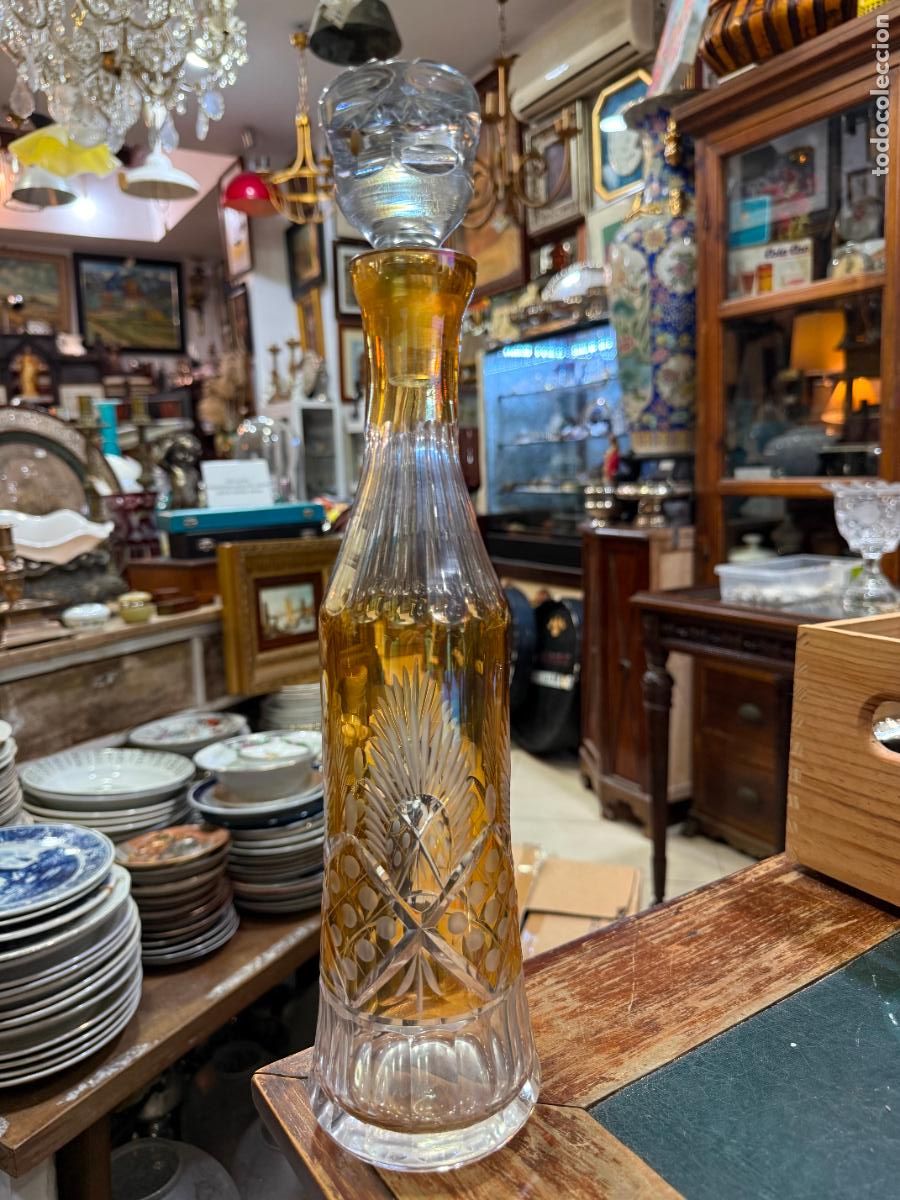 Coleccionismo de vinos y licores: ANTIGUA Y PRECIOSA BOTELLA CRISTAL DE BOHEMIA - MEDIDA TOTAL 39 CM