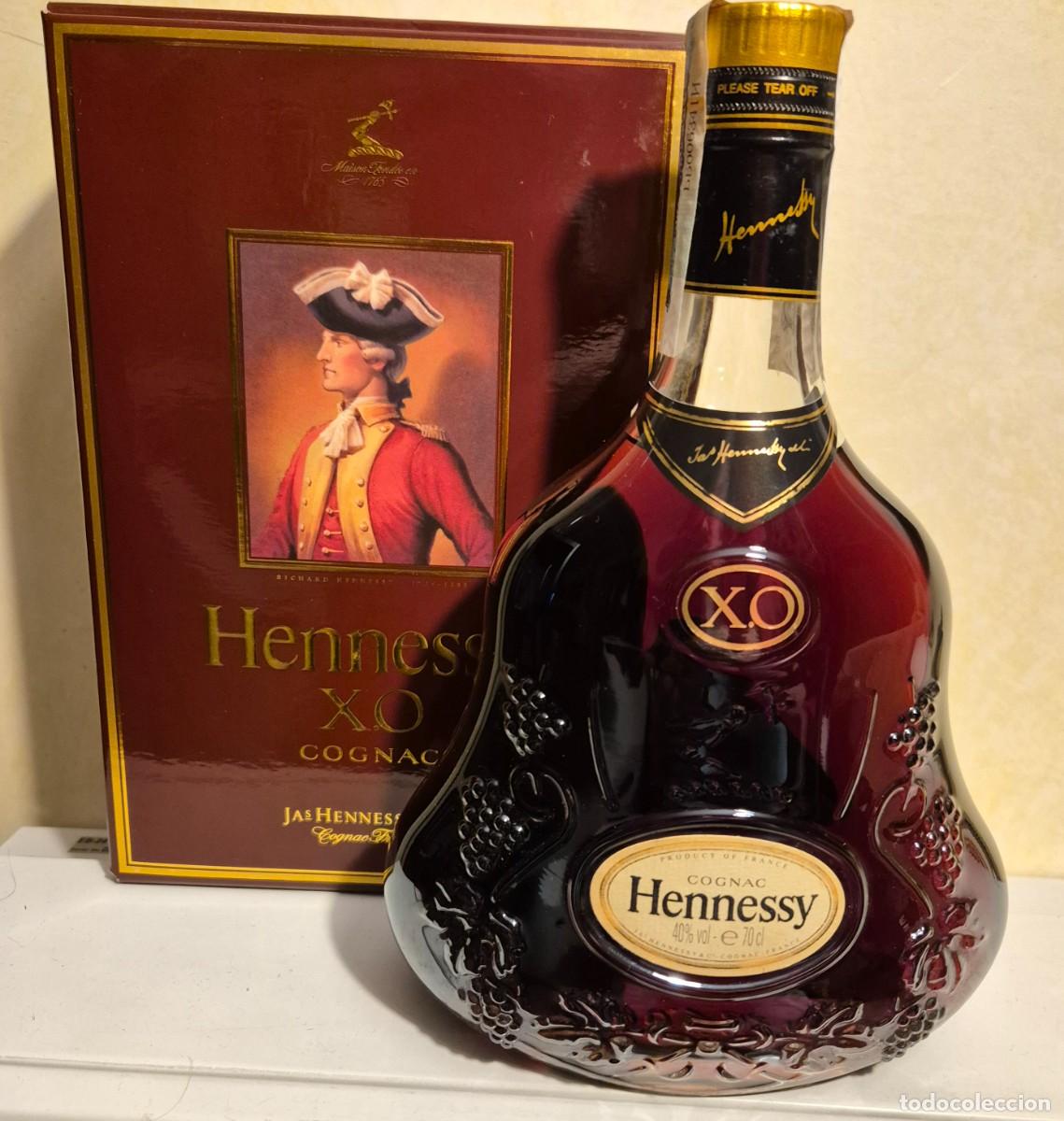 Coleccionismo de vinos y licores: BOTELLA COGNAC HENNESSY X. O., A&Ntilde;OS 80, CON ESTUCHE, 70CL