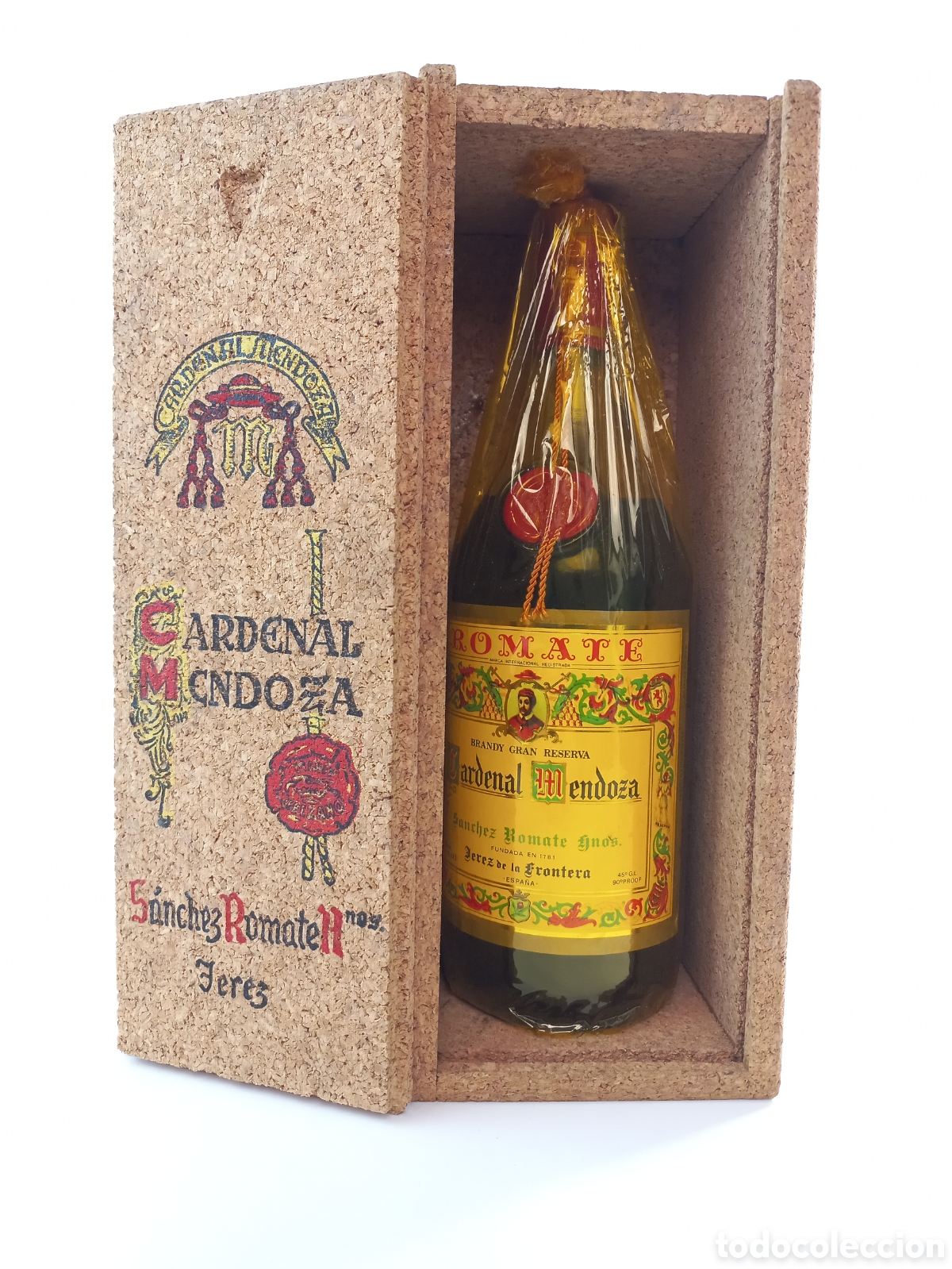 Coleccionismo de vinos y licores: Estuche Cardenal Mendoza Brandy Gran Reserva. Precintado.