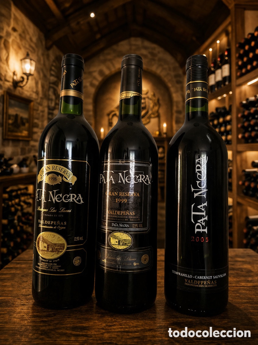 Coleccionismo de vinos y licores: 3 botellas de vino Pata Negra