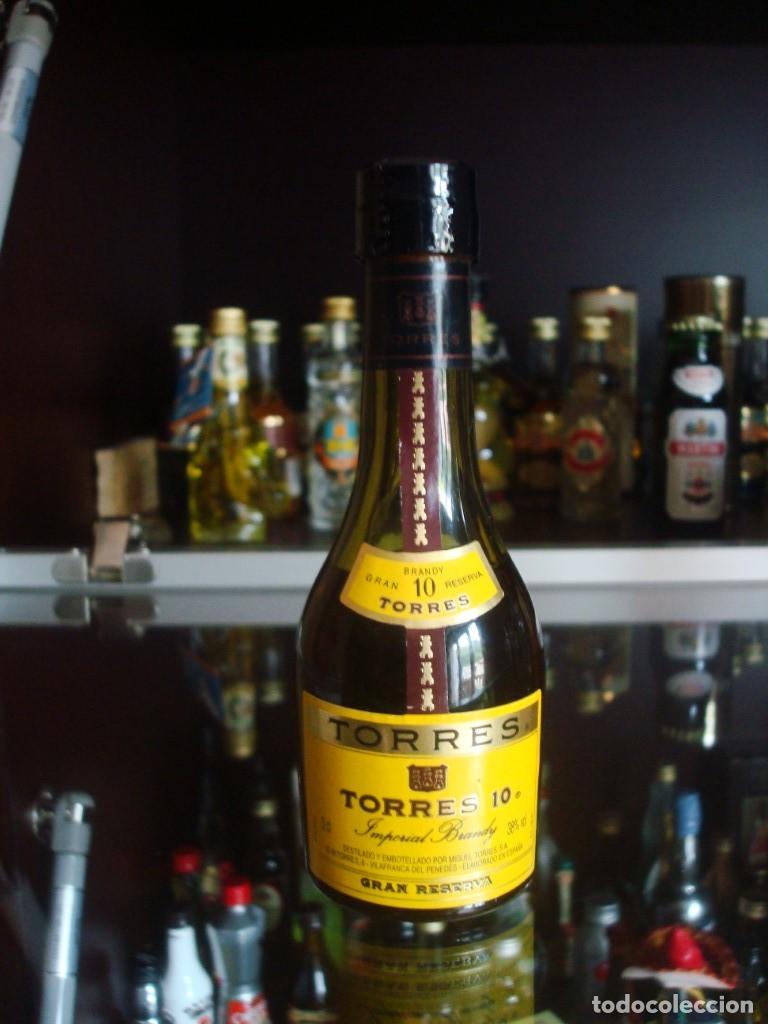 Coleccionismo de vinos y licores: Torres Imperial Brandy 10 Gran Reserva (botell&iacute;n) Por abrir