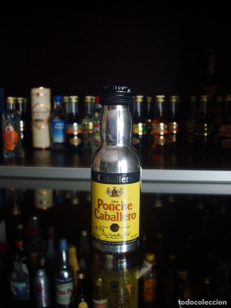 Coleccionismo de vinos y licores: Ponche Caballero (botell&iacute;n) Por abrir