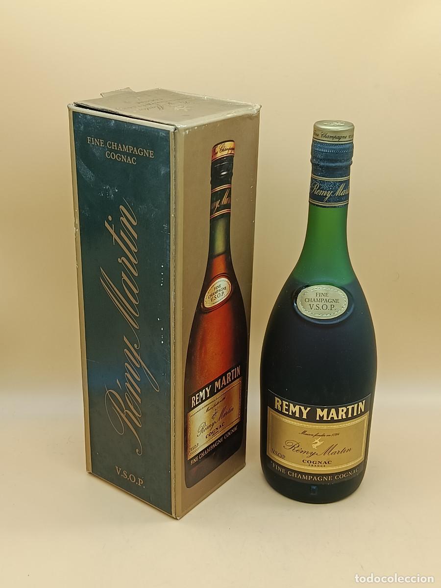 Coleccionismo de vinos y licores: BOTELLA COGNAC REMY MARTIN FRANCE FINE CHAMPAGNE COGNAC VSOP. 75CL. PRECINTADA CAJA ORIGINAL.