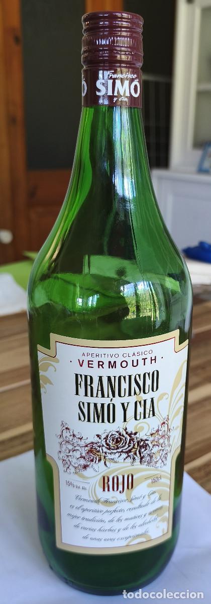 Coleccionismo de vinos y licores: BOTELLA VACIA VERMOUTH CASERO FRANCISCO SIM&Oacute; Y CIA ROJO - EL MORELL ( Tarragona )