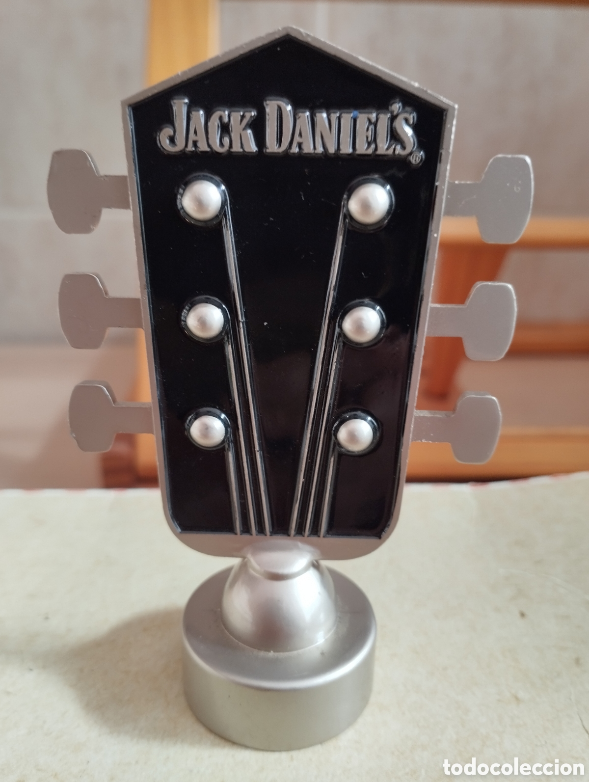 Coleccionismo de vinos y licores: TAPON WHISKY JACK DANIELS GUITARRA NUEVO