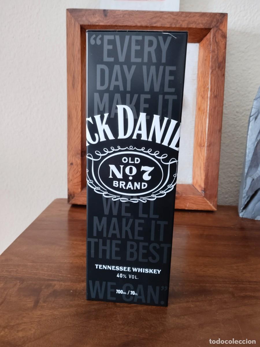 Coleccionismo de vinos y licores: Caja met&aacute;lica Jack Daniel's Tennessee Whisky.
