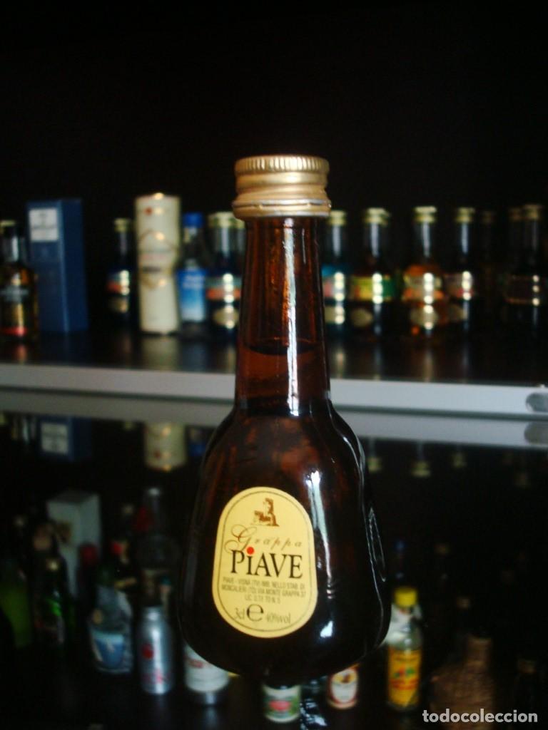 Coleccionismo de vinos y licores: Grappa Piave (botell&iacute;n) por abrir