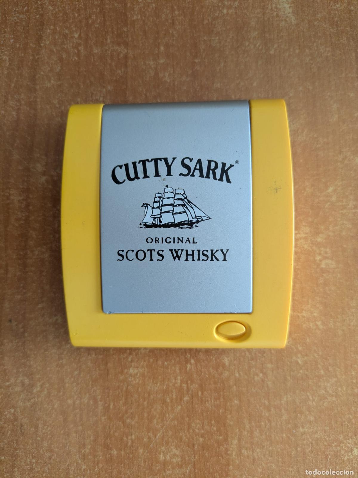 Coleccionismo de vinos y licores: Antiguo reloj abatible Whisky Cutty Sark.