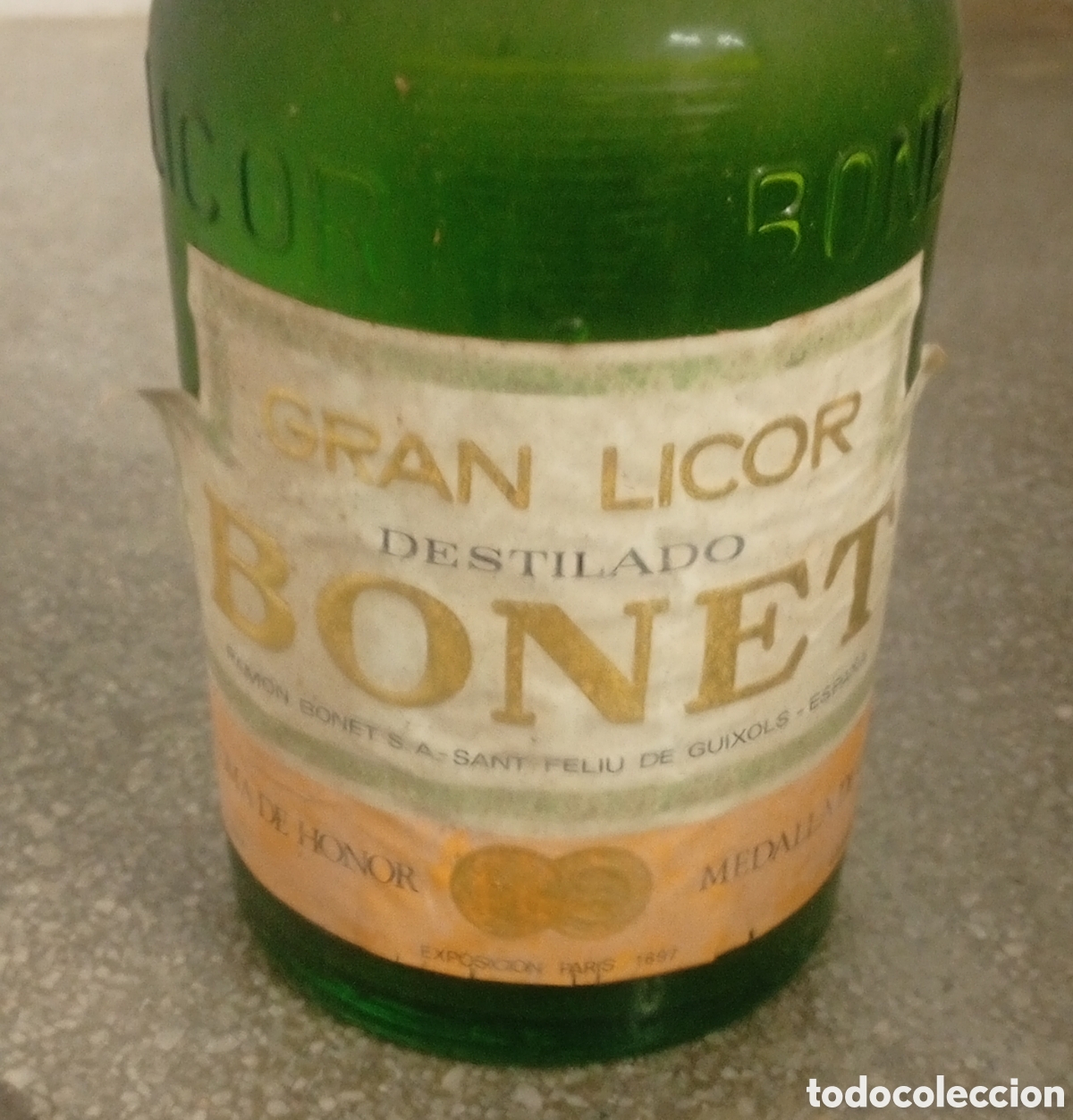 Coleccionismo de vinos y licores: botella de Gran licor Bonet, a&ntilde;os 70 sin abrir